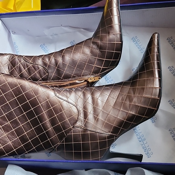 Henry Herrera bronze boots - Picture 9 of 12